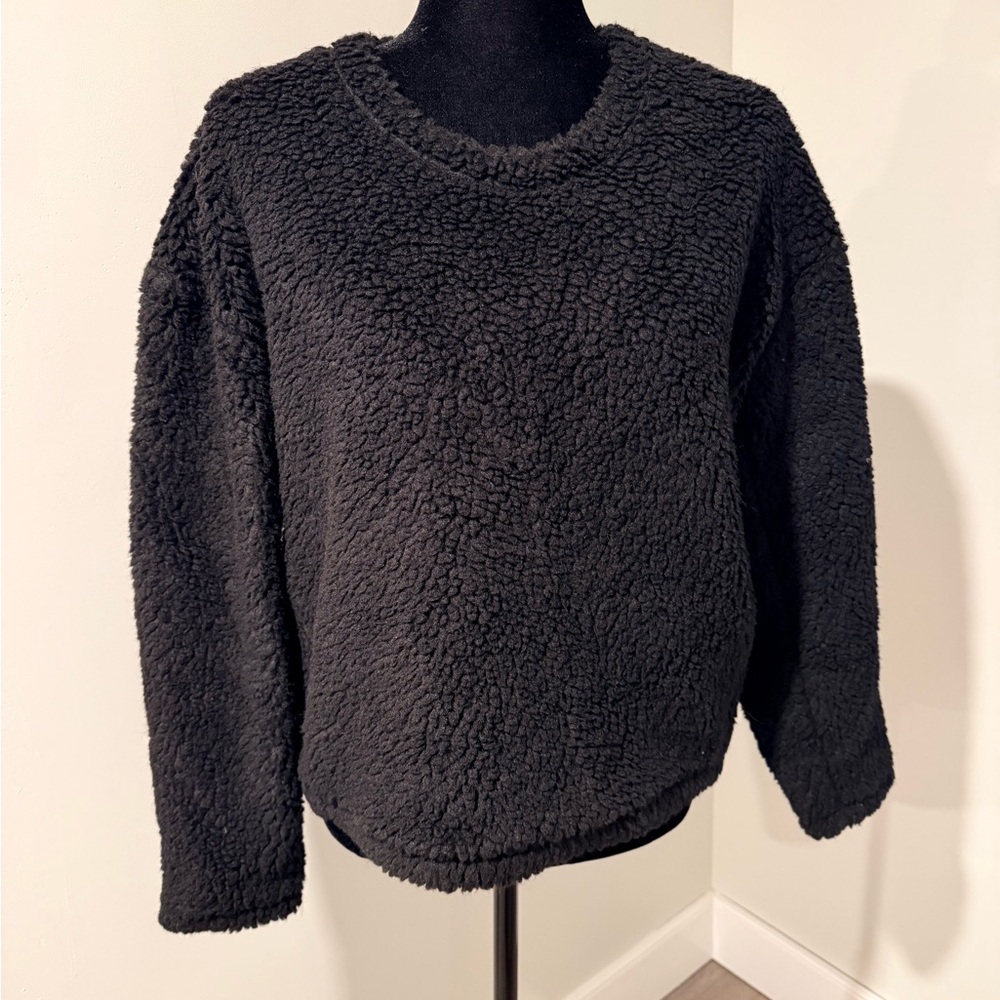 lululemon athletica Black Sherpa Crew Neck Pullover